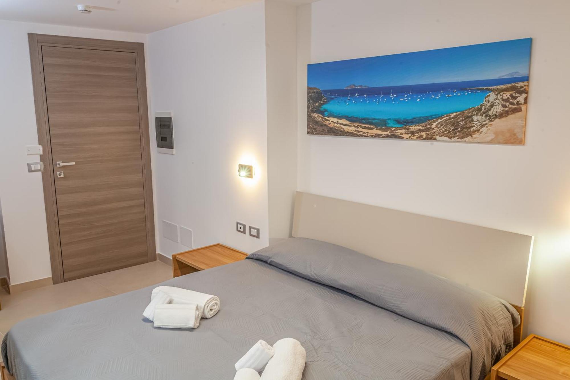 Isgro Rooms Марсала Екстериор снимка
