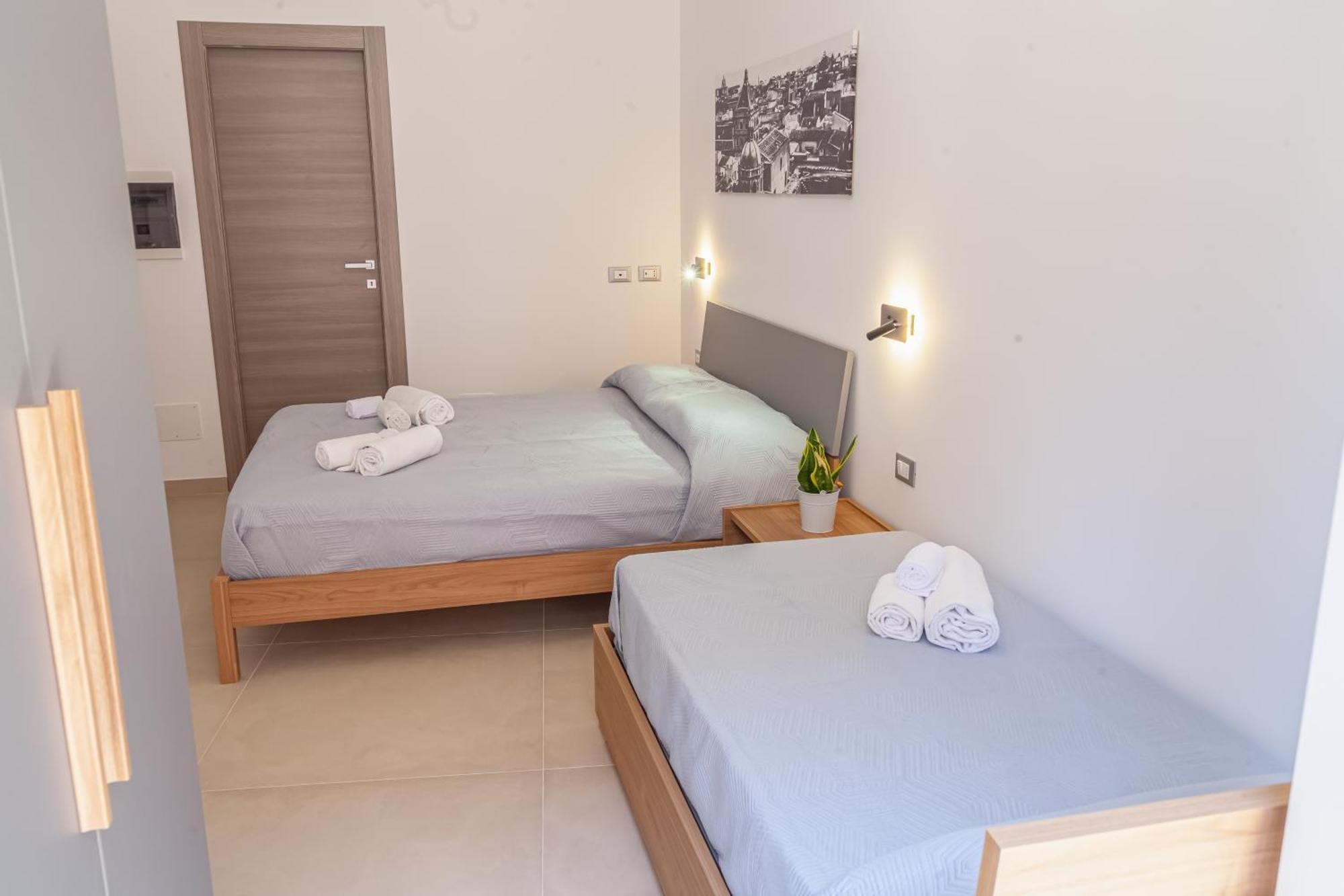 Isgro Rooms Марсала Екстериор снимка