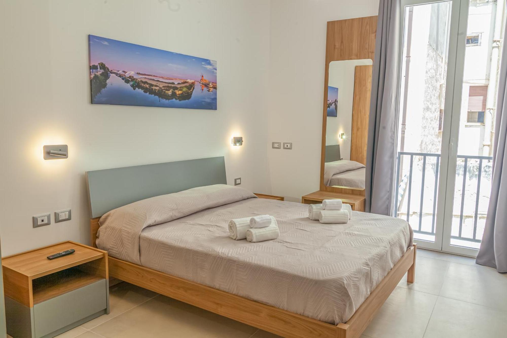 Isgro Rooms Марсала Екстериор снимка